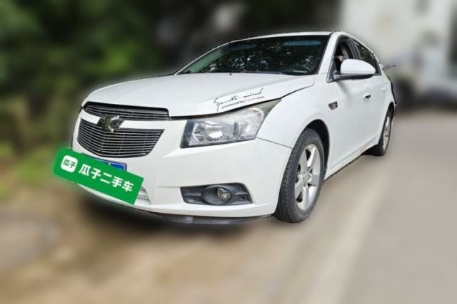 Used Chevrolet Cruze 2013 Hatchback 1.6L Manual Luxury Model