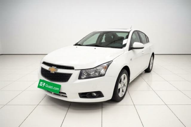 Używany Chevrolet Cruze 2013 Hatchback 1.6T Automatic Flagship Model