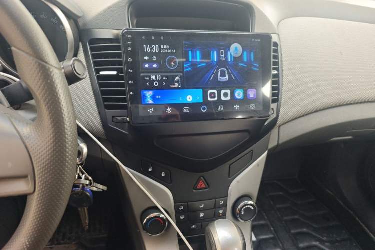 Used Chevrolet Cruze 2013 1.8L SE AT Audio And AC Panel