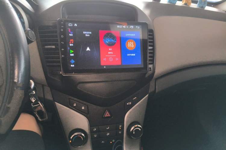 Used Chevrolet Cruze 2013 1.6L SL MT Audio And AC Panel