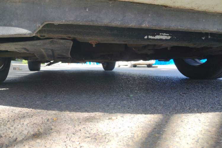 Used Chevrolet Cruze 2013 1.6L SE MT Chassis Front