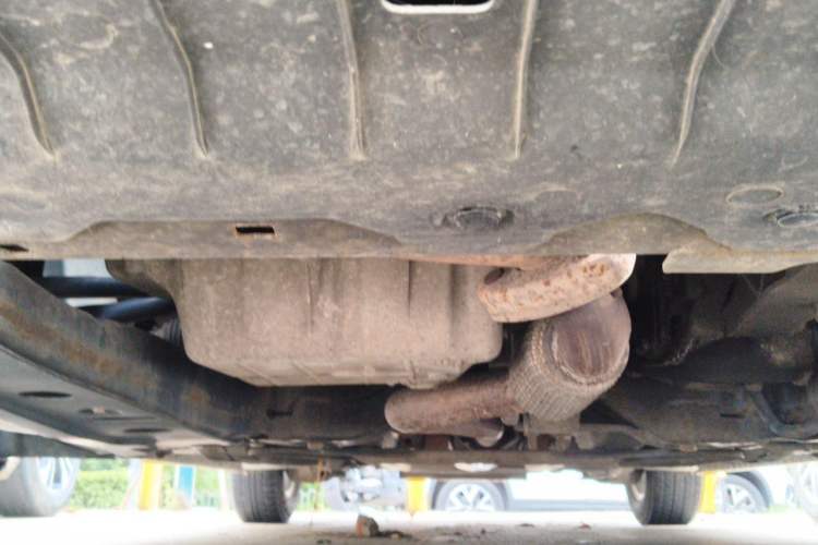 Used Chevrolet Cruze 2013 1.6L SL MT Chassis Front