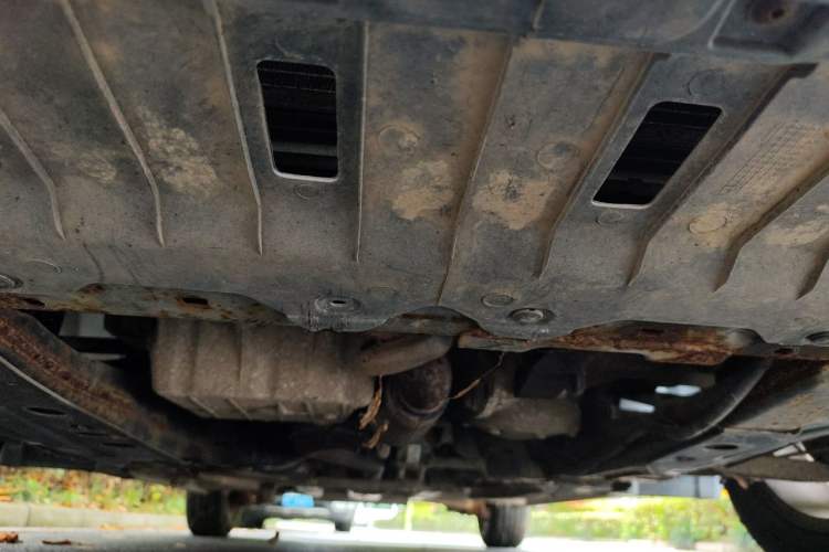 Used Chevrolet Cruze 2013 1.6L SE MT Chassis Front