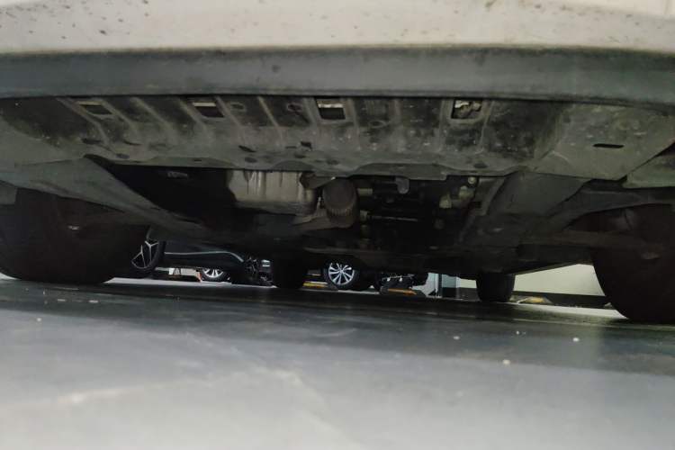 Used Chevrolet Cruze 2013 Hatchback 1.6L Automatic Luxury Model Chassis Front
