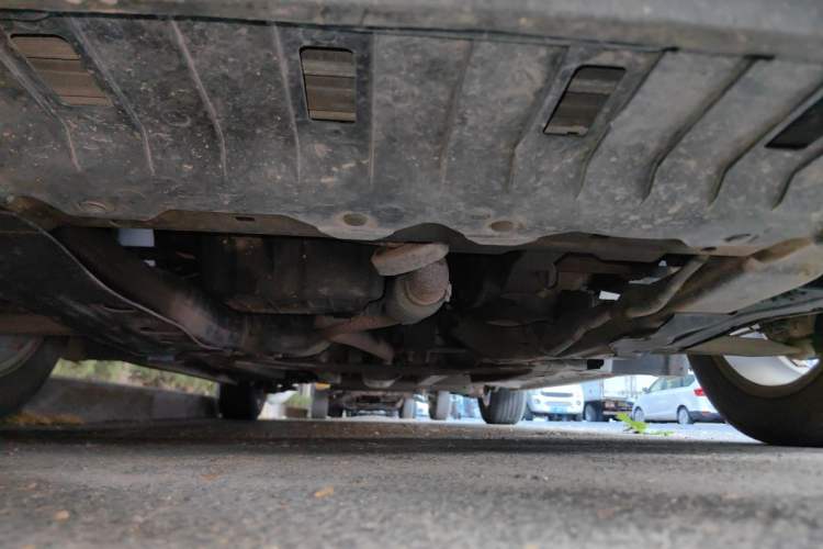 Used Chevrolet Cruze 2013 1.6L SE MT Chassis Front