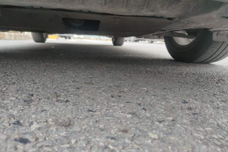 Used Chevrolet Cruze 2013 1.6L SE MT Chassis Front