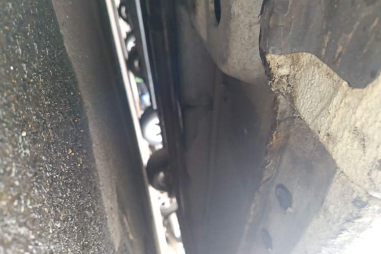Used Chevrolet Cruze 2013 1.6L SL MT Chassis Front Left