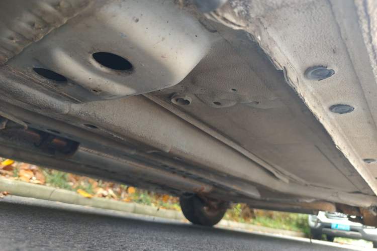 Used Chevrolet Cruze 2013 1.6L SE MT Chassis Front Left