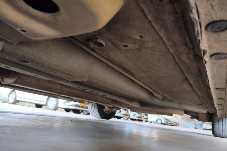 Used Chevrolet Cruze 2013 1.6L SL MT Chassis Front Left