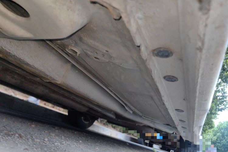 Used Chevrolet Cruze 2013 1.6L SE MT Chassis Front Left
