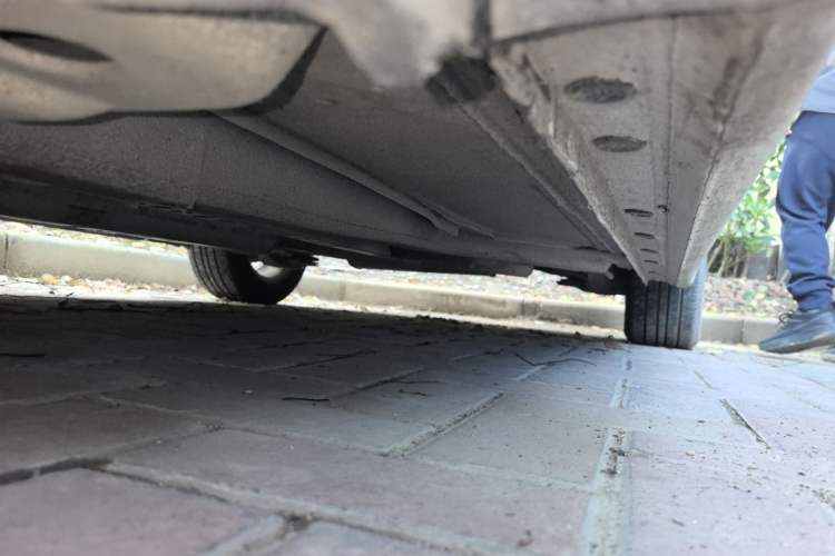 Used Chevrolet Cruze 2013 1.6L SL Grand Edition Manual Transmission Chassis Front Left