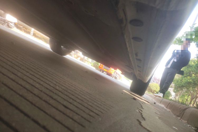 Used Chevrolet Cruze 2013 1.6L SE MT Chassis Front Left