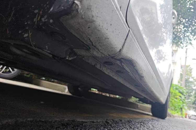 Used Chevrolet Cruze 2013 1.6L SE AT Chassis Front Left