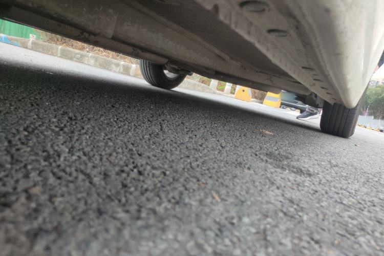 Used Chevrolet Cruze 2013 1.6L SE MT Chassis Front Left
