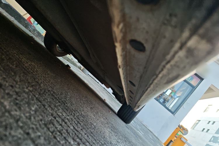 Used Chevrolet Cruze 2013 1.6L SE MT Chassis Front Left