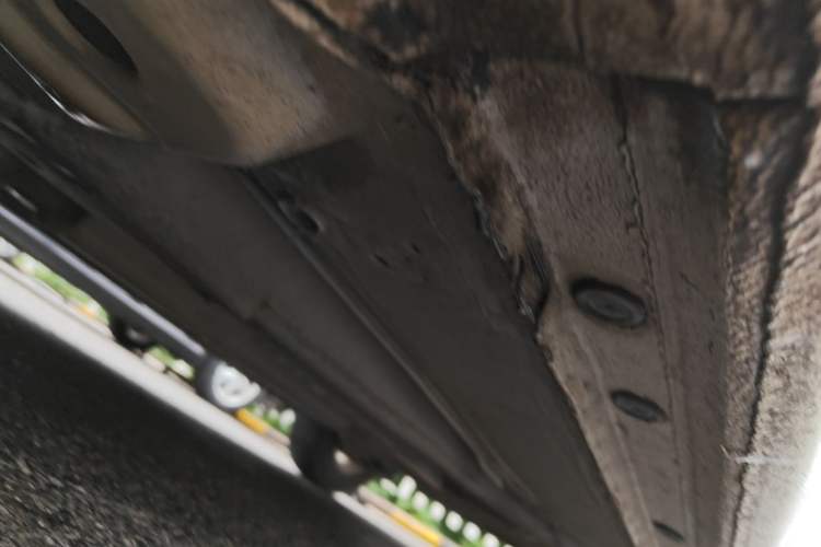 Used Chevrolet Cruze 2013 1.6L SL MT Chassis Front Left