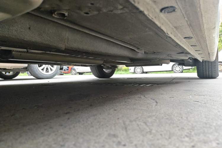 Used Chevrolet Cruze 2013 1.6L SE MT Chassis Front Left