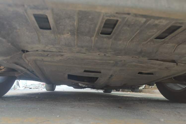 Used Chevrolet Cruze 2013 1.8L SE AT Chassis Front