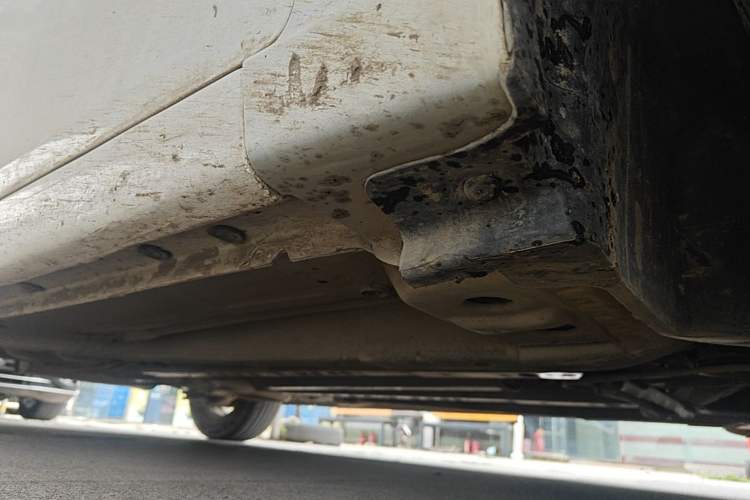Used Chevrolet Cruze 2013 1.6L SL MT Chassis Front Right