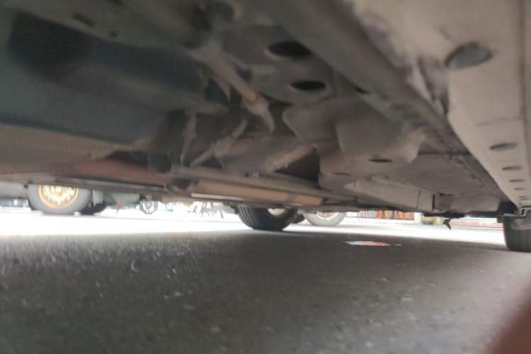 Used Chevrolet Cruze 2013 1.6L SL MT Chassis Front Right