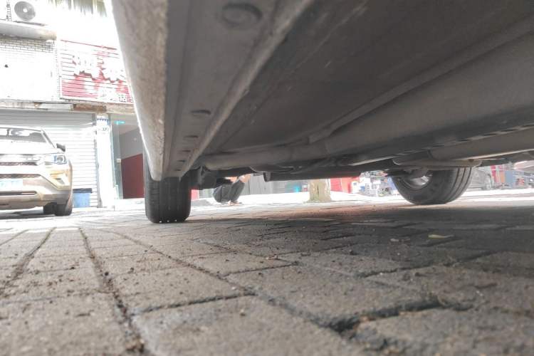 Used Chevrolet Cruze 2013 1.8L SE AT Chassis Front Right