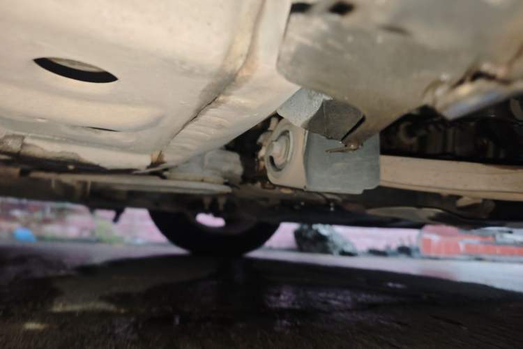 Used Chevrolet Cruze 2013 1.8L SE AT Chassis Front Right