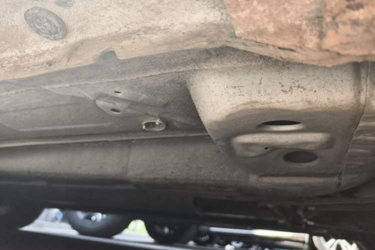 Used Chevrolet Cruze 2013 1.6L SE AT Chassis Front Right
