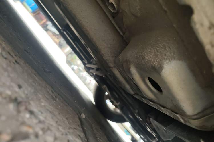 Used Chevrolet Cruze 2013 1.6L SE MT Chassis Front Right