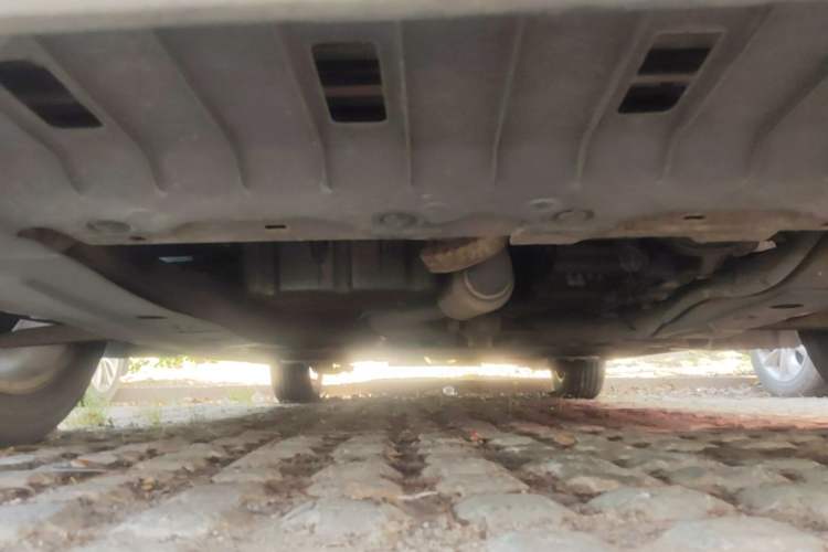 Used Chevrolet Cruze 2013 1.8L SE AT Chassis Front