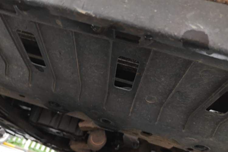 Used Chevrolet Cruze 2013 1.6L SL MT Chassis Front
