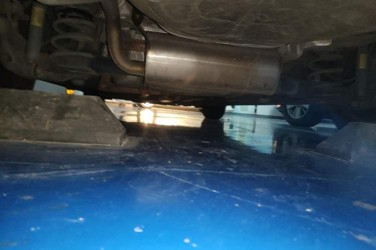 Used Chevrolet Cruze 2013 1.6L SE AT Chassis Rear