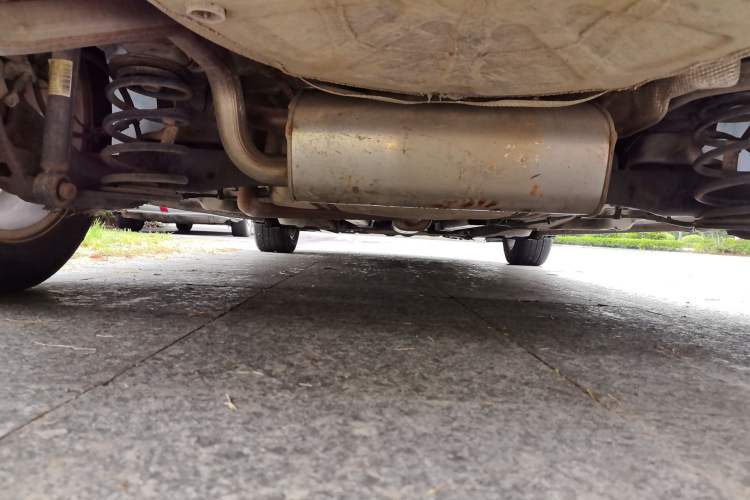 Used Chevrolet Cruze 2013 1.6L SE AT Chassis Rear