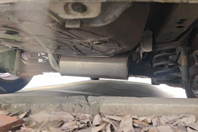 Used Chevrolet Cruze 2013 1.6L SE AT Chassis Rear