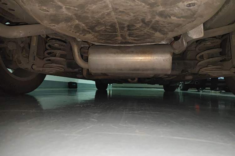 Used Chevrolet Cruze 2013 1.6L SE AT Chassis Rear