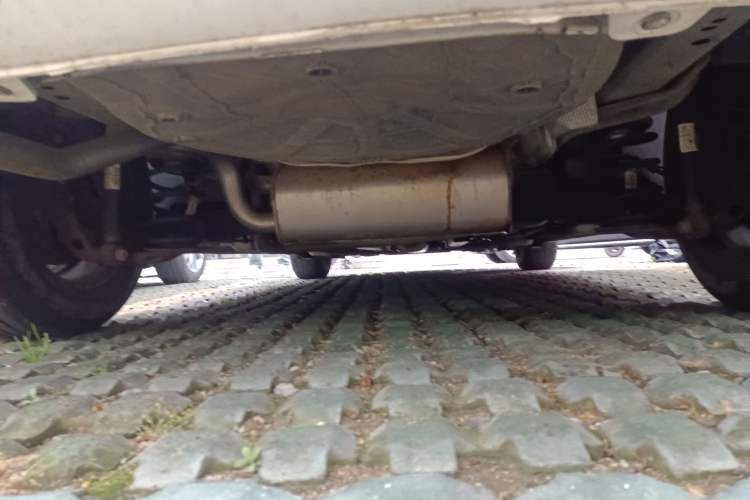 Used Chevrolet Cruze 2013 1.6L SL MT Chassis Rear