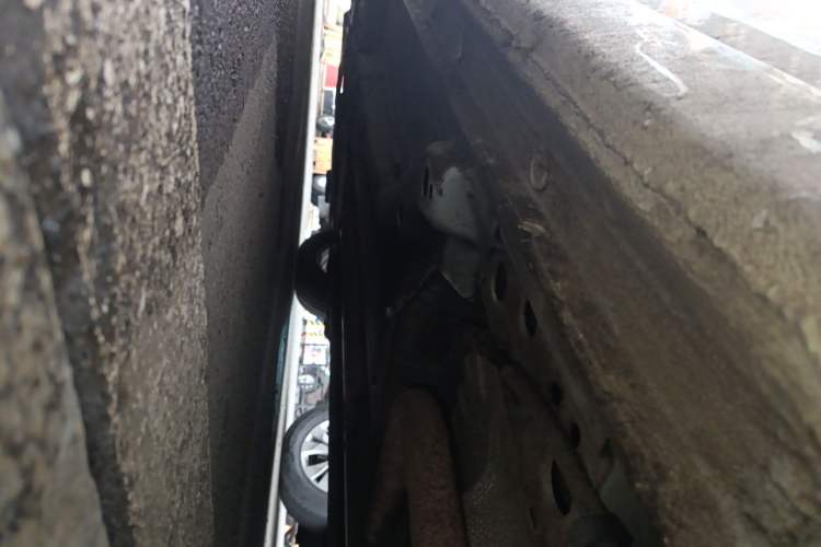 Used Chevrolet Cruze 2013 1.6L SL MT Chassis Rear Left