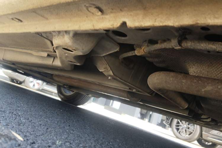Used Chevrolet Cruze 2013 1.6L SE AT Chassis Rear Left