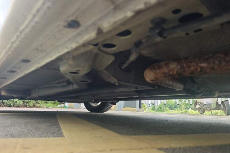 Used Chevrolet Cruze 2013 1.8L SE AT Chassis Rear Left