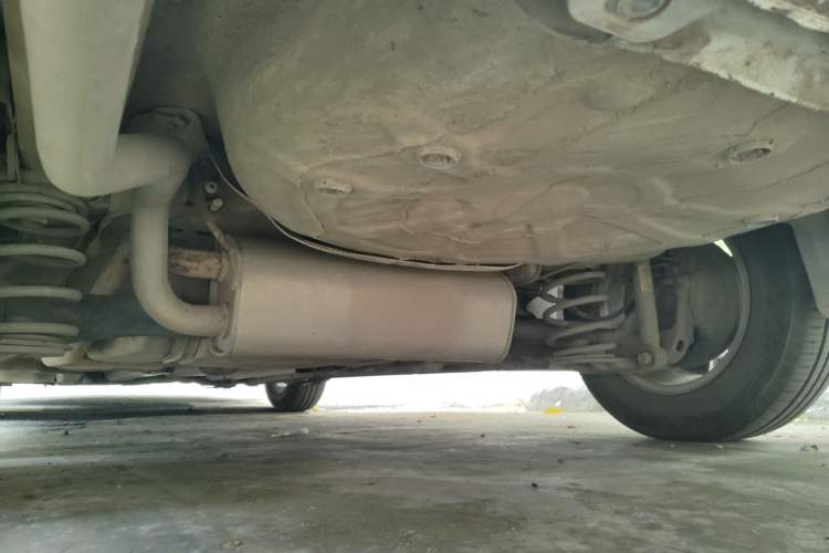 Used Chevrolet Cruze 2013 1.6L SL MT Chassis Rear Left