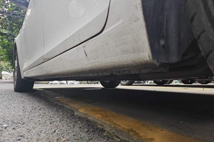 Used Chevrolet Cruze 2013 1.6L SE AT Chassis Rear Left