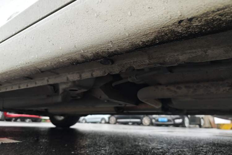 Used Chevrolet Cruze 2013 1.6L SE MT Chassis Rear Left