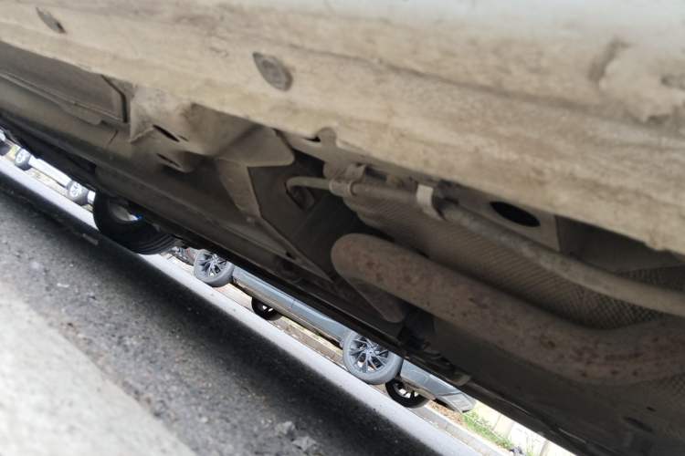 Used Chevrolet Cruze 2013 1.8L SE AT Chassis Rear Left