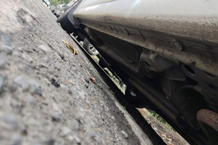 Used Chevrolet Cruze 2013 1.6L SE AT Chassis Rear Left