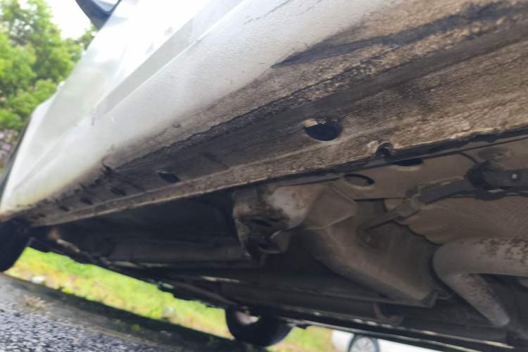 Used Chevrolet Cruze 2013 1.6L SL Sunroof Edition MT Chassis Rear Left