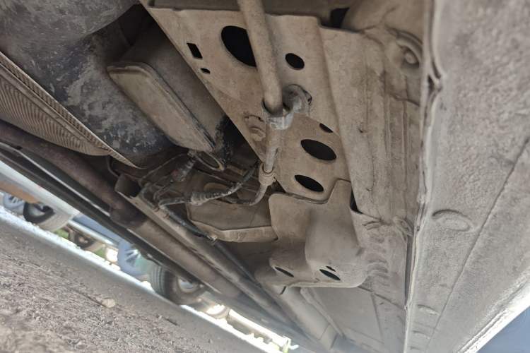 Used Chevrolet Cruze 2013 1.6L SL MT Chassis Rear Right