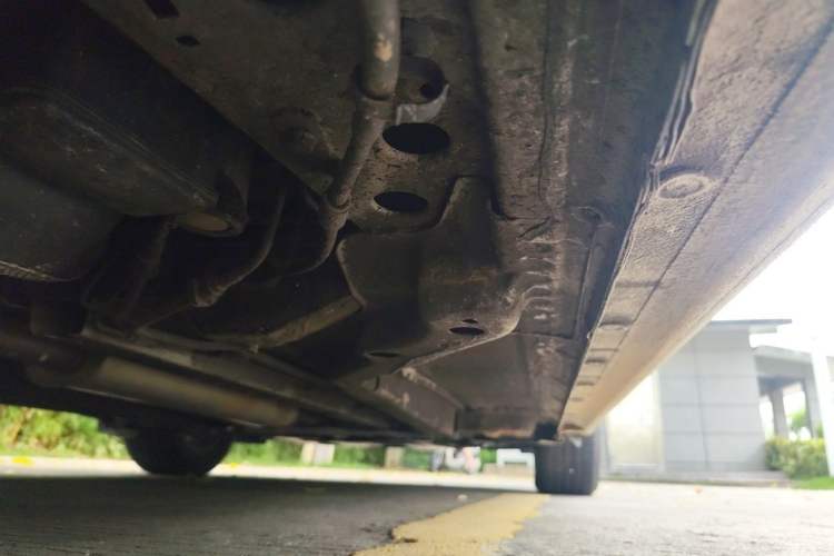Used Chevrolet Cruze 2013 1.8L SE AT Chassis Rear Right