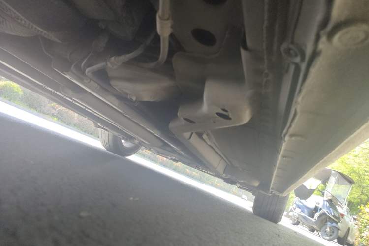 Used Chevrolet Cruze 2013 1.8L SE AT Chassis Rear Right