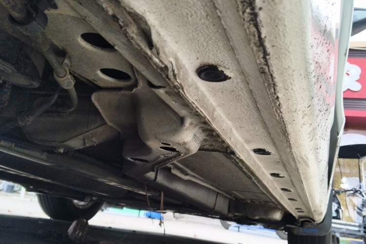 Used Chevrolet Cruze 2013 1.6L SL MT Chassis Rear Right