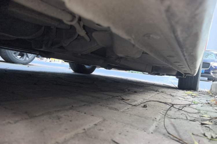 Used Chevrolet Cruze 2013 1.6L SL Grand Edition Manual Transmission Chassis Rear Right