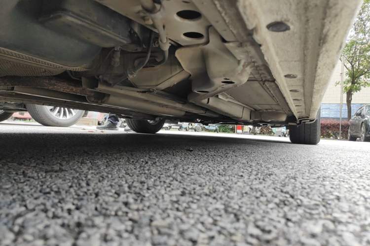 Used Chevrolet Cruze 2013 1.6L SE MT Chassis Rear Right